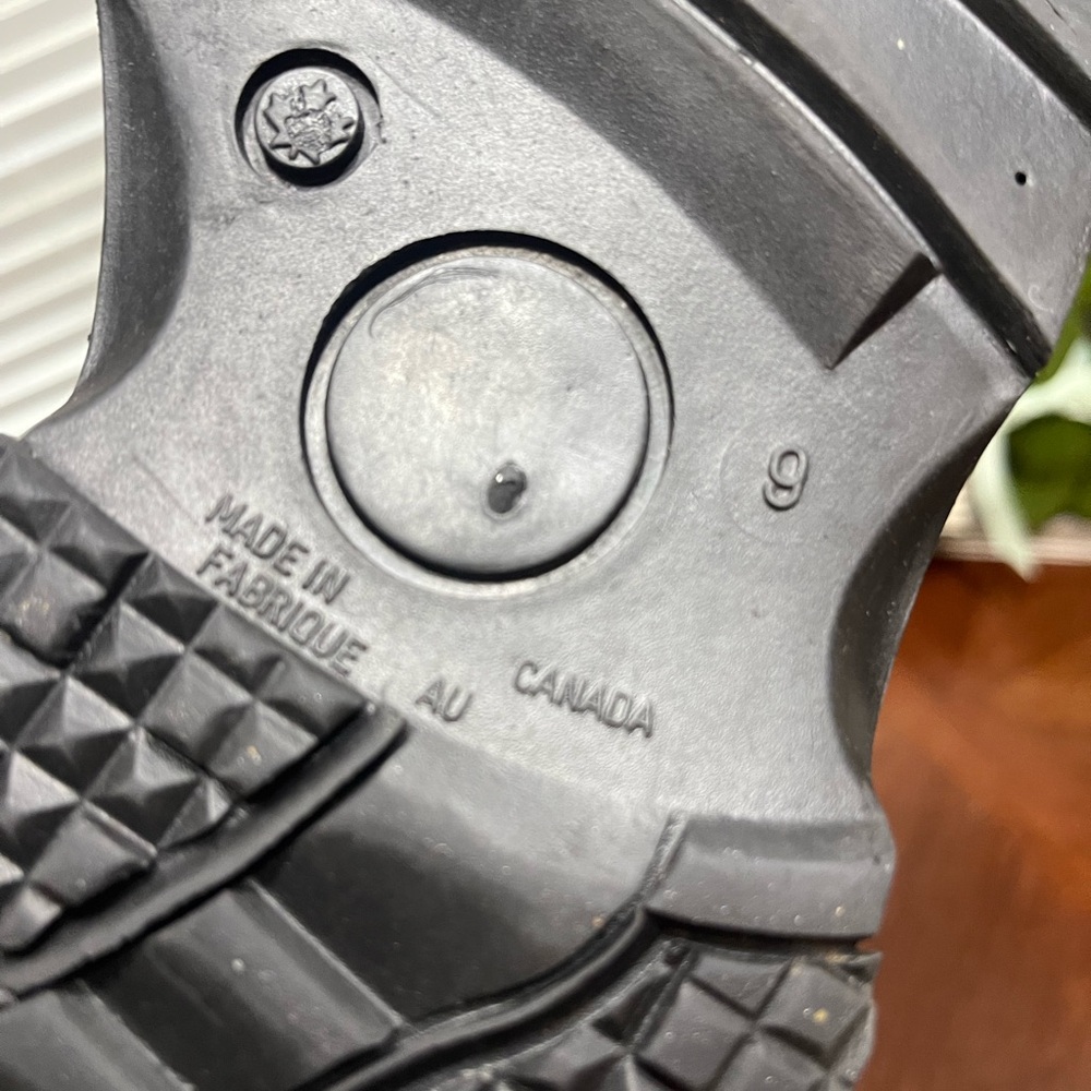 Maple Leaf Canada - Baffin snow winter boots - Picture 10 of 12